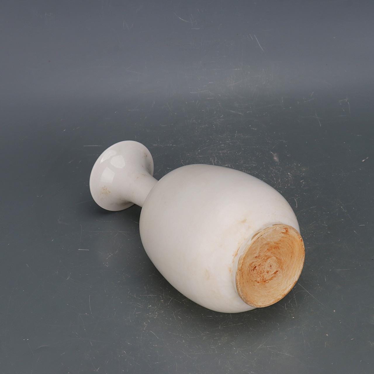 白詰 Vintage Chinese Xing Ware Vase: White Glaze Ceramic Bottle - Etsy