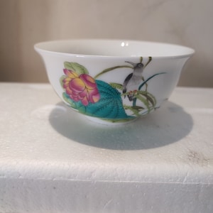 Chinese Porcelain Bowl,China Qing Dynasty Qianlong Marked Famille Rose Porcelain Bowl,Hand Paint Flowers and Birds Pattern Ceramic Bowl