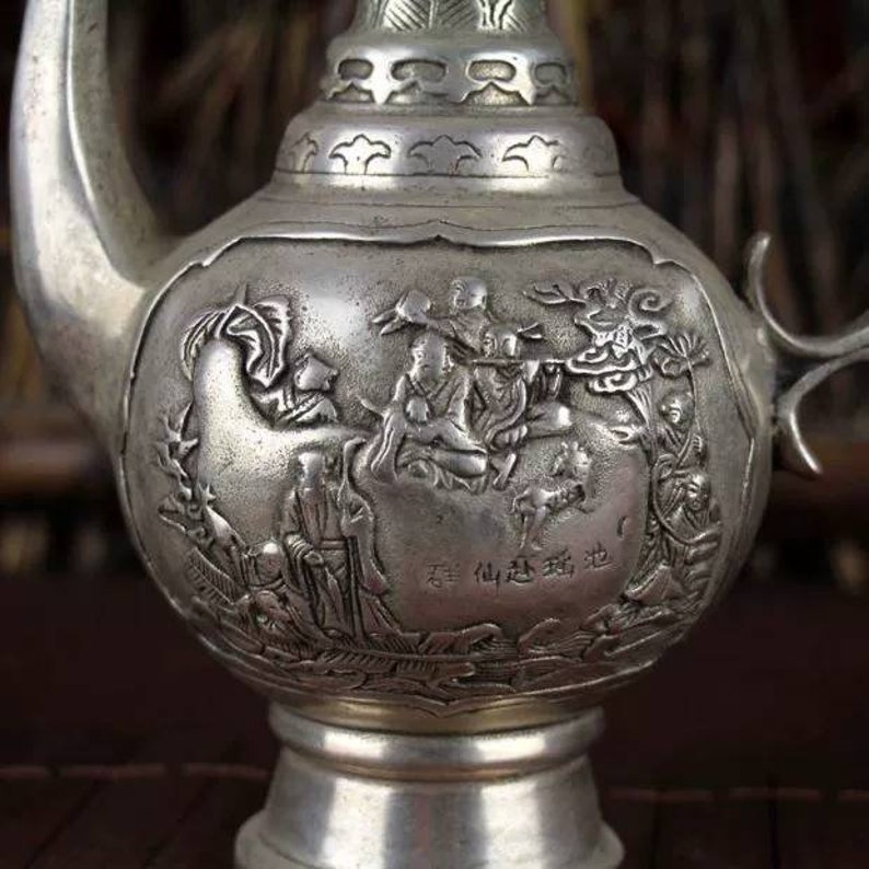 Chinese antique brass carved dragon teapot Qing dynasty Qianlong marked copper tea pot vintage wine pot,Christmas gift,Geomentic ornaments