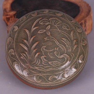 Chinese antiques porcelain powder box Song dynasty Yaozhou ware celadon ink box.Chinese vintage porcelain box.collection Christmas gift