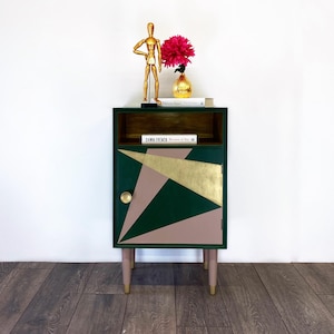 Meredew Mid Century Bedside Cabinet: Green MCM Nightstand