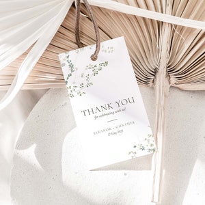Green Foliage Wedding Favour / Thank You Tags Template - Dainty Greenery - Printable Tags - 2x3.5" - N014