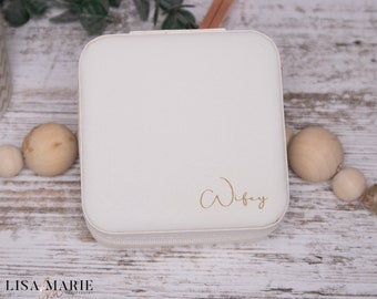 Travel Jewelry Box, Personalized Gifts, Wedding Bridesmaid Gifts, Engraved Jewelry Case, Birthday Gift, Graduation Gift, Jewelry Organizer