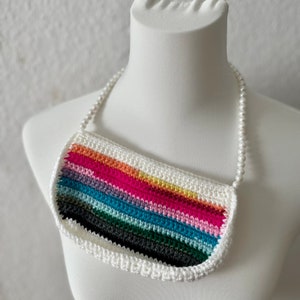 HÄKELTASCHE // BAGUETTETASCHE // Crochet bag // gehäkelte Baguette Tasche