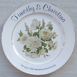 Cadeau personnalisé de noces de diamants (60e anniversaire) - Porcelaine fine - 2 tailles - 4 modèles - Boîte cadeau, support pour assiette ou suspension en option