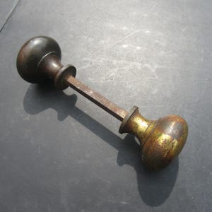 Pair Antique Victorian / Edwardian Brass/Bronze Door Knobs