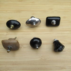 Vintage Teekannenknauf - versilbert & Bakelitknöpfe