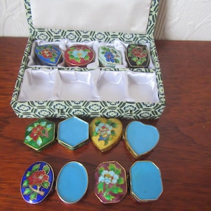 Vintage Cloisonne Enamel Trinket, Pill Boxes In Original Case. Set of 8