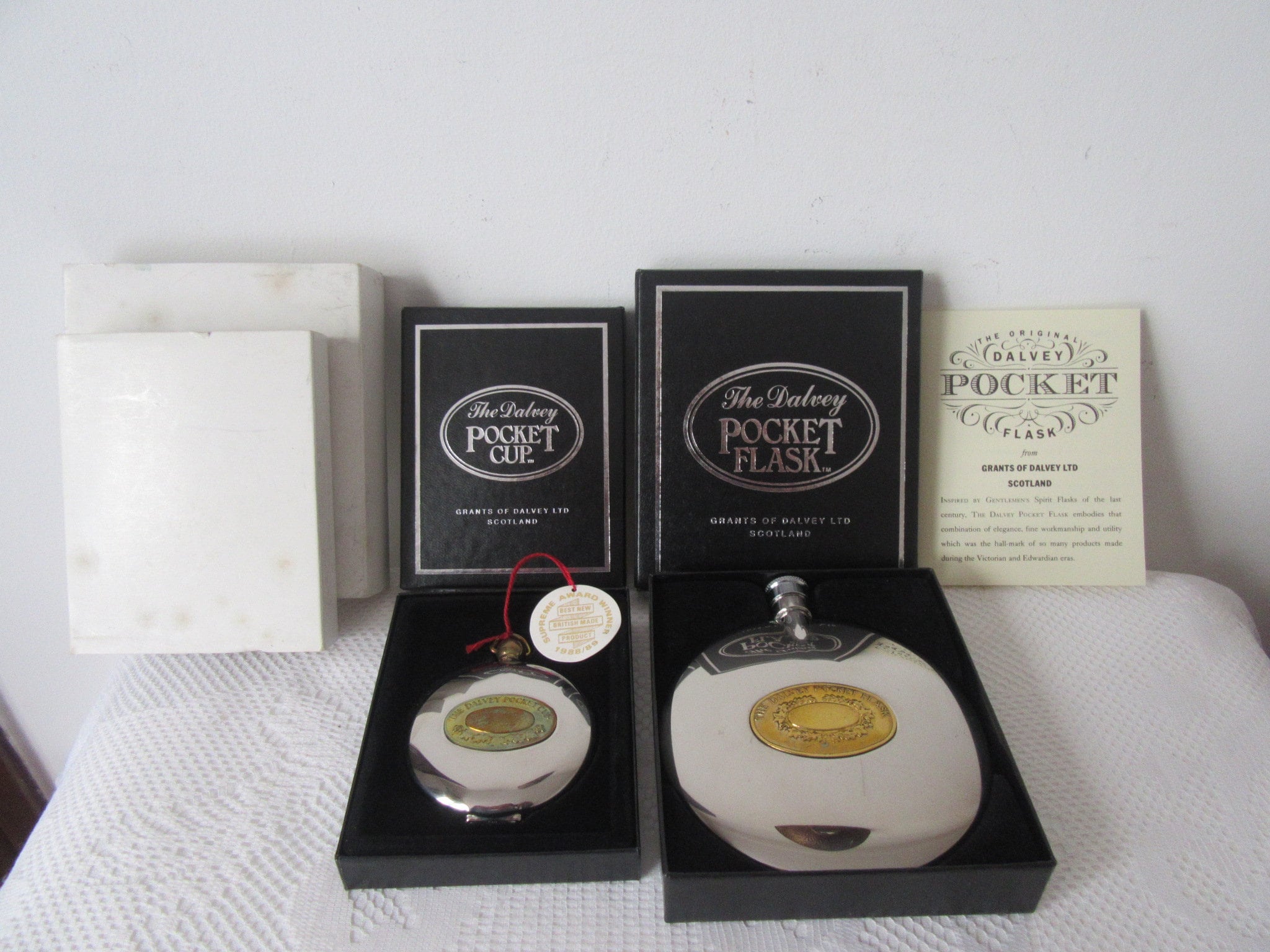 The Original Dalvey Hip Flask and Telescopic Pocket Cup