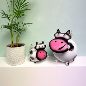 Metal Cow Statue Ornament - Handmade Painted Farm Animal Figurine Farmhouse Home Decor Hanging Tea light Candle Lantern