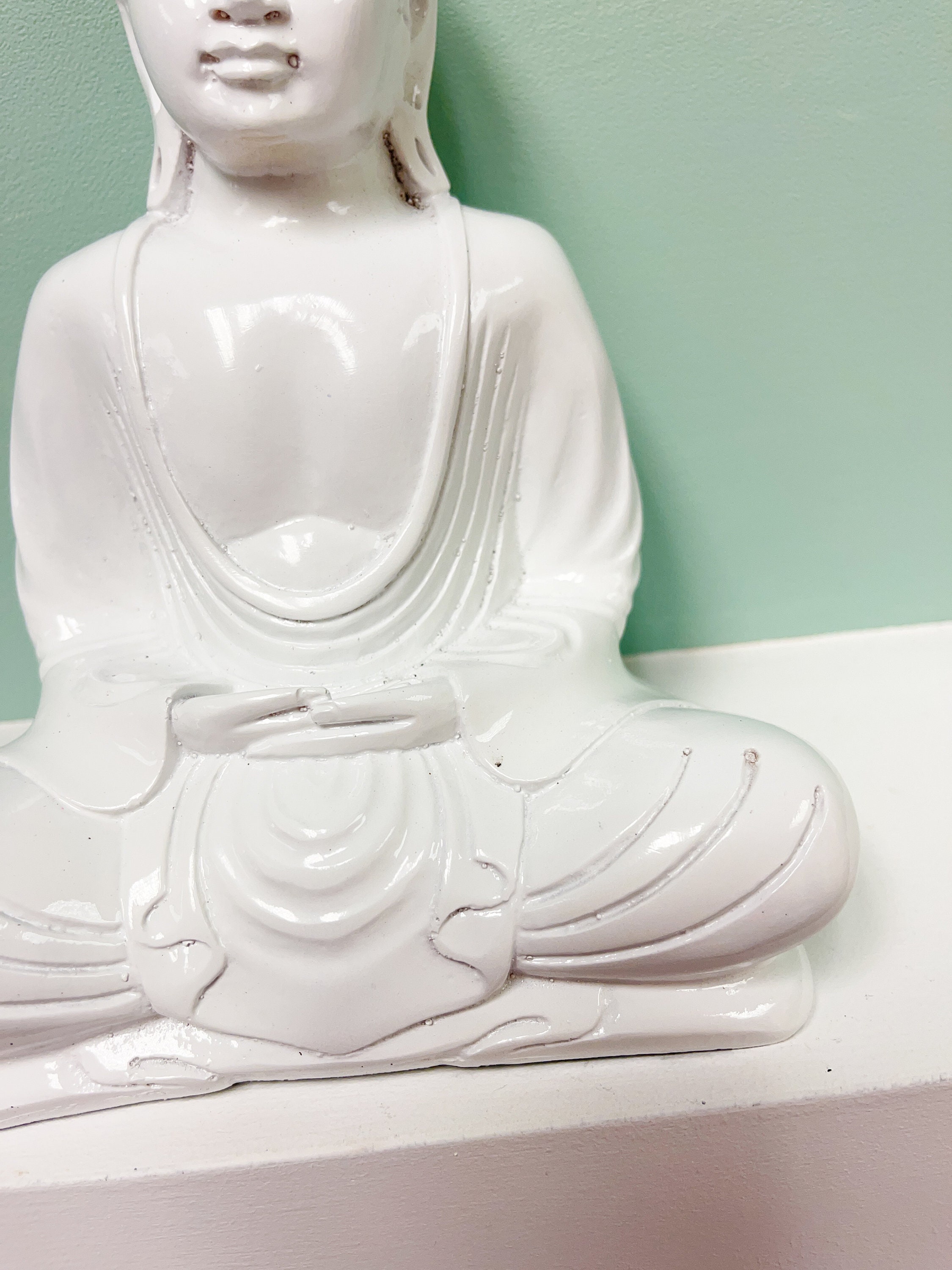 White Buddha Ornament Meditating Sitting Figure Statue Etsy UK