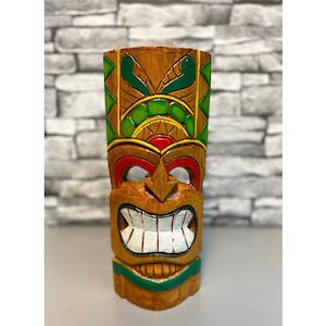 Tiki Mask Wall Hanging - Multicoloured - Hand Carved Albesia Wood Decoration Tiki Bar Hawaiian Garden Hand Painted
