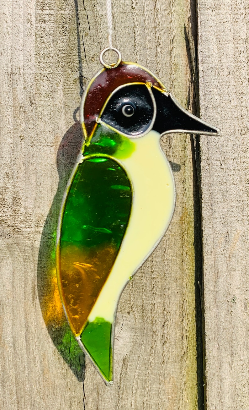 British Bird Suncatchers Robin, Kingfisher, Woodpecker, Goldfinch, Blue Tit, Chaffinch Window Decor Patio Kids Bedroom Decoration Woodpecker