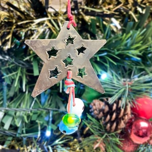 Iron Star Ornament - Iron Christmas Hanging Ornament with Multicoloured Rainbow Glass Beads Xmas Tree Decorations