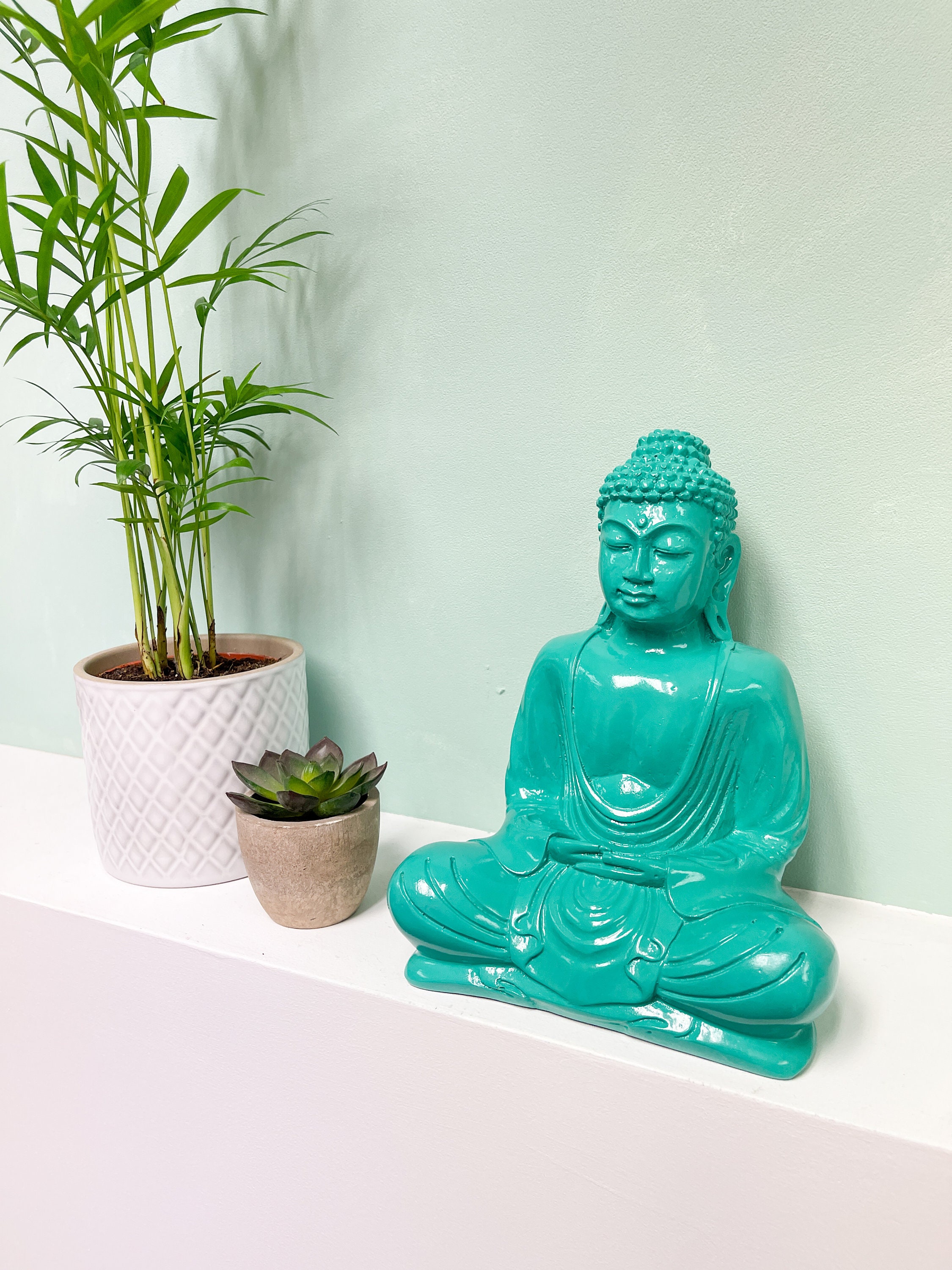 Artisan living buddha chair on sale hand shaped