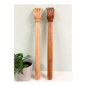 Wooden Hand Back Scratcher Brown or Natural Fair Trade Wooden Carvings
