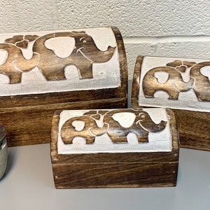 Wooden Hand Carved Round Top Boxes Various Sizes Mango Wood Indian Fair Trade Elephants with Hearts Trinket or Jewellery Box Gift