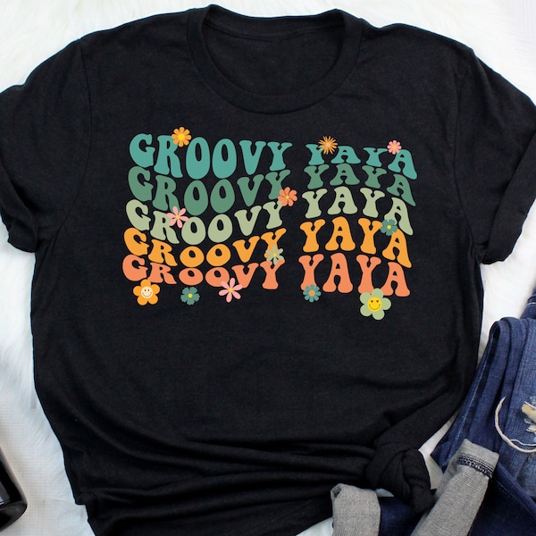 Groovy Yaya shirt. Cute Mothers Day Gift for Greek Grandma. Mothers Day Shirt Gift for Women. Mothers Day Gift Idea for her.