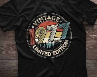 47th birthday shirt, 1977 birthday, 47th birthday gift, Limited Edition Vintage 1977 t-shirt, Awesome since 1977 Gift for men Gift for Women