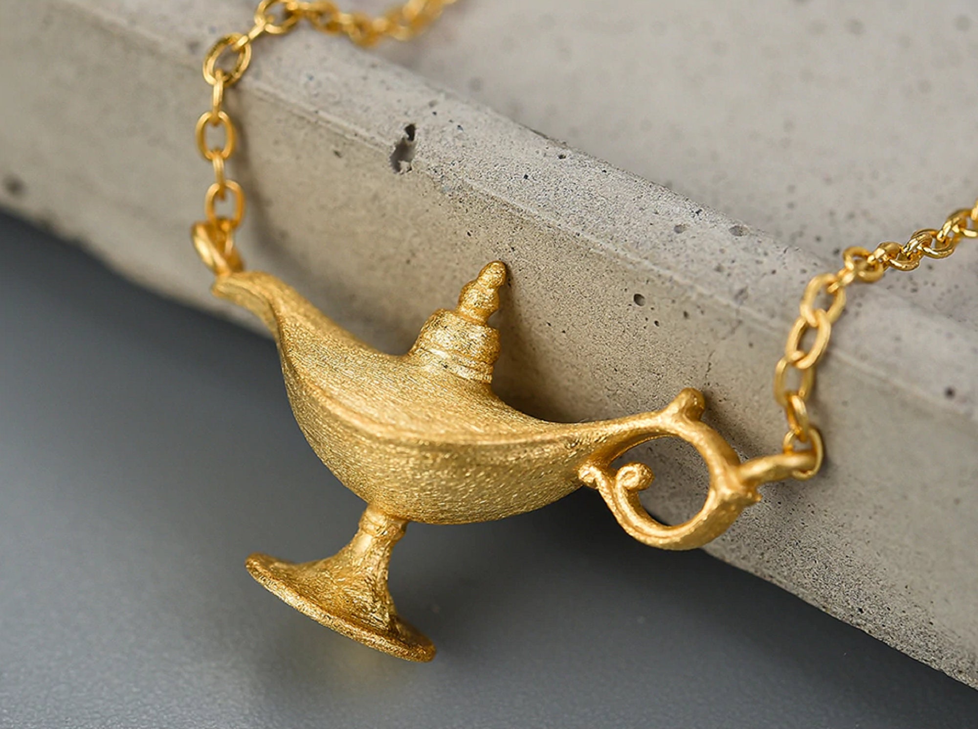 Aladdin lamp necklace clearance