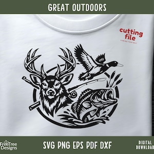 Pode incluir: Camiseta branca com um gráfico a preto e branco com tema de atividades ao ar livre. O design inclui um veado, um pato a voar e um peixe, com canas de pesca e juncos. Os textos "GREAT OUTDOORS" e "cutting file" também estão presentes.