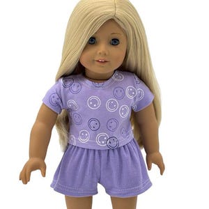 Pretty Two-Piece Set Made to fit Popular 18 inch Dolls