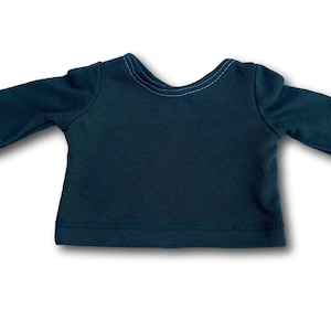 K&ouml;nnte beinhalten: Ein dunkelblaues Langarmshirt mit Rundhalsausschnitt.