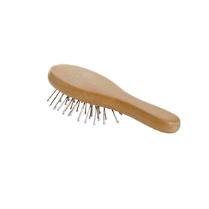 Wire brush for clearance doll hair