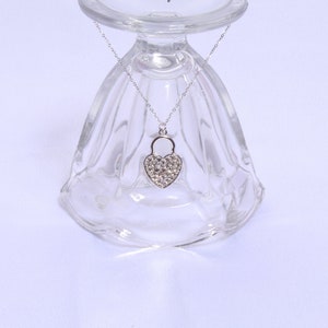 Pendentif coeur en diamant pour poupées populaires de 18 pouces