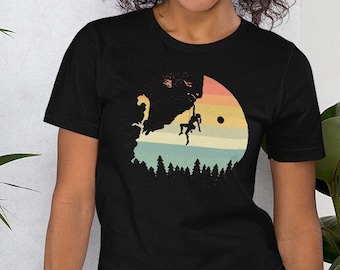 Unisex Climbing Shirt, Vintage Rock Climbing Shirt, Girls Climbing Shirt, Rock Climber Gift, Mountain Climbing Shirt, Gift for Climber