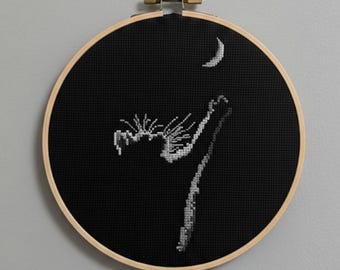 Black Cat and Moon Cross Stitch Pattern – Modern DIY Embroidery (PDF Pattern)