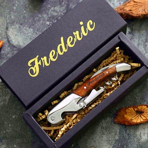 Sacacorchos con mango de madera personalizado, abridor de vino personalizado, regalos para padrinos de boda, regalo de boda para padrinos de boda, regalo para hombres, regalo para jefes