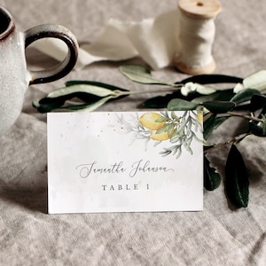 Modello di etichetta per nome tavolo da matrimonio stampabile al limone, ramo d'ulivo disegnato a mano verde rustico Boho acquerello, modificabile, download istantaneo - LENA