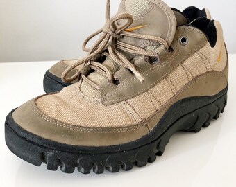 nike vintage acg