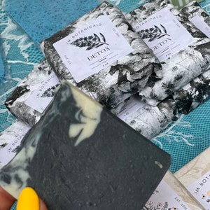 Artisan Handcrafted Bar Soap - All Natural Soap| Swirl soap bars| Small batch| Decorative soap bar| Cruelty free soap