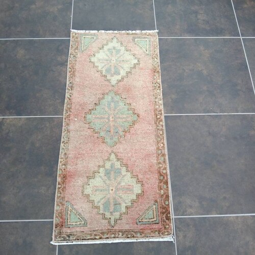 Vintage Small Kilim, Oushak rug, Nursery rug, shops New Home Gift, Pink Small Kilim, Turkish rug, Mat Carpet, Wedding Gift, Small Oushak Rug,