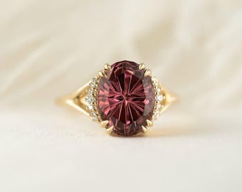 Hermoso anillo de turmalina roja para ella Hermoso anillo de compromiso de turmalina de corte ovalado Regalos de anillo de plata esterlina 925 Increíble anillo de bodas