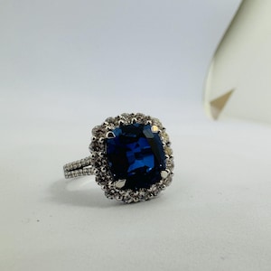Tanzanite Gemstone Ring: 925 Sterling Silver engagement ring with Diamond image 16