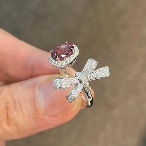 Anello con spinello rosa: design vintage in argento sterling 925