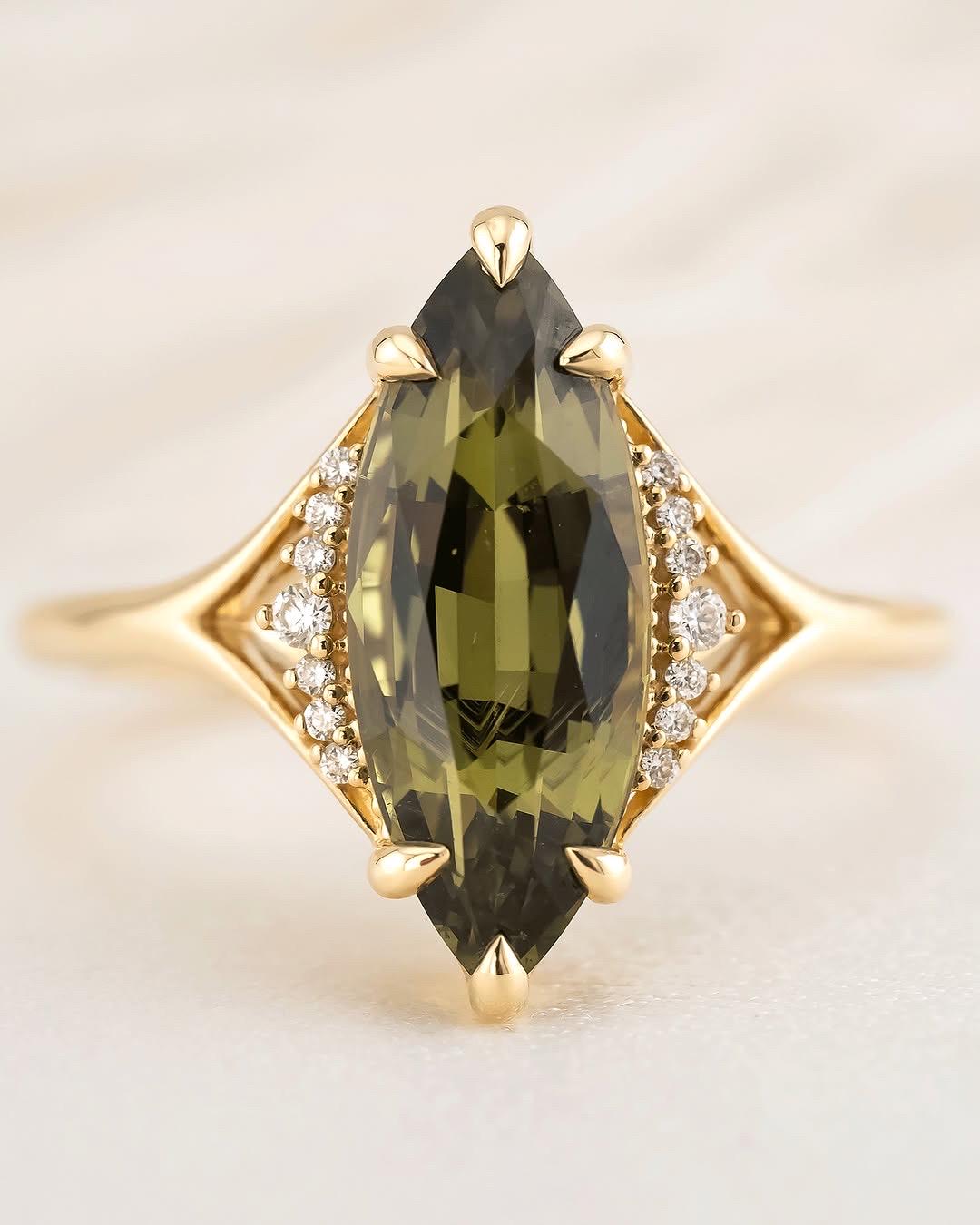 Anillo de turmalina verde, hermoso anillo de turmalina marquesa, anillo de turmalina de plata de ley 925, regalo para ella, anillo para su anillo de bodas.