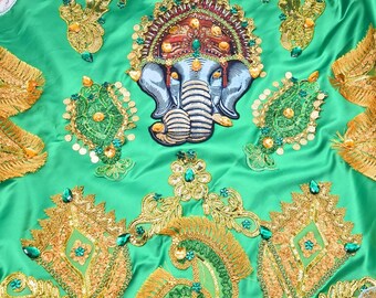 Orula Santeria Altar Cloth: Emerald Green Orisha Panuelo (42" x 42") - Santin & Lace