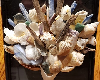 Bouquet di conchiglie per sempre, pietre semipreziose, legno galleggiante, regalo d'arte costiera