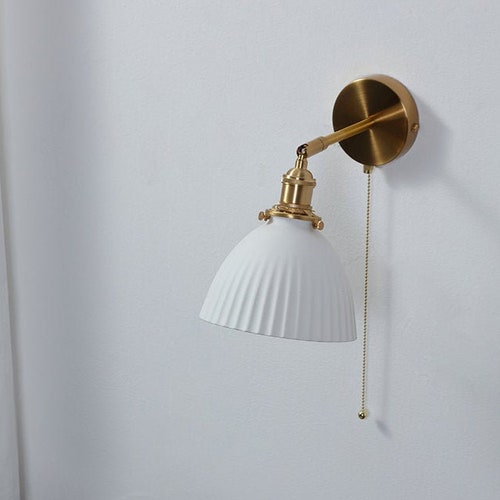 Shops Ceramic Wall Light White Brass Bedroom Lighting Wall Sconce Modern Ribbed Fluted Gold Art Deco Farmhouse Plug In Light