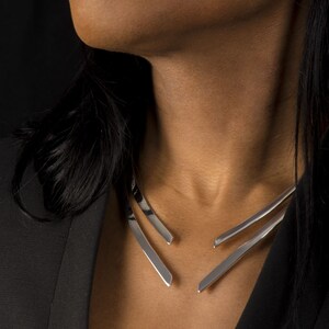 Modern necklace image 3