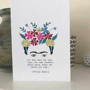 Carte peinte à la main inspirée de Frida Kahlo.