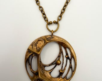 1970s Finnish Modernist Bronze Spiderweb Pendant Necklace Jewelry Designed by Karl Laine & Sten Laine