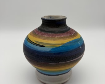 Vintage 1971 Pacific Stoneware Inc. 6" Pottery Vase Signed B. Welsh Made In US