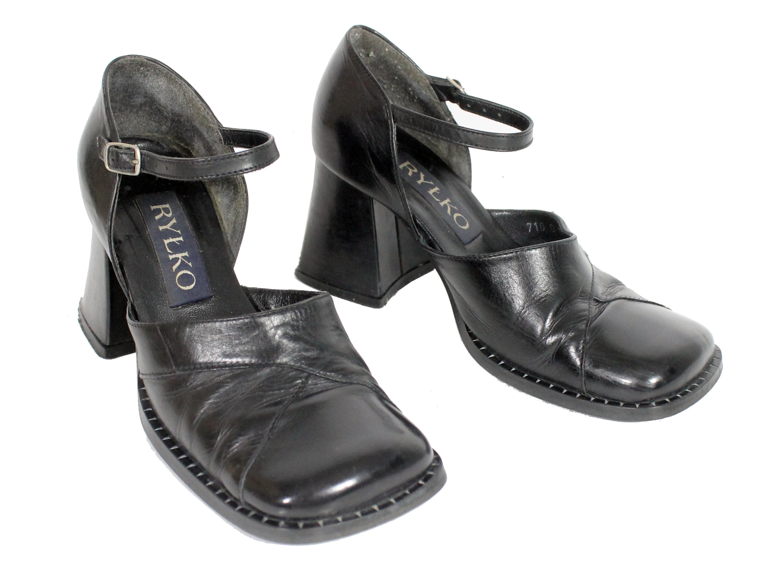  AOSPHIRAYLIAN Womens Mary Janes Shoes Round Toe Platform Ankle  Strap Chunky Heel Black Uniform Dress Shoes : Clothing, Shoes & Jewelry