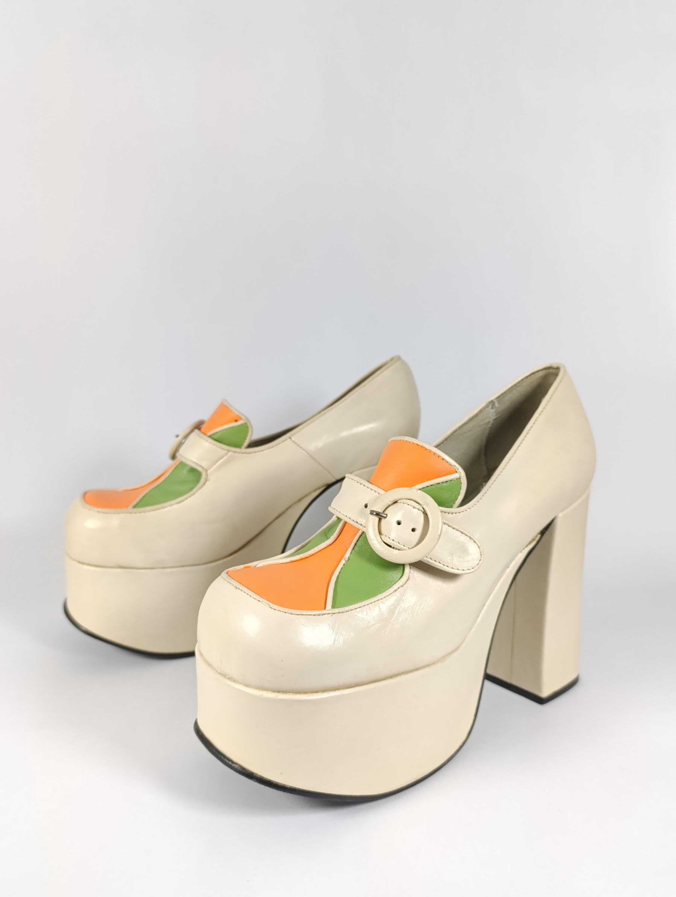 Swear shoes 90s - Etsy 日本
