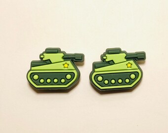 20 Army Tank Charms Bronze Tone 5-1800
